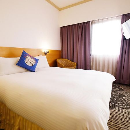Lincoln Hotel Tainan Buitenkant foto