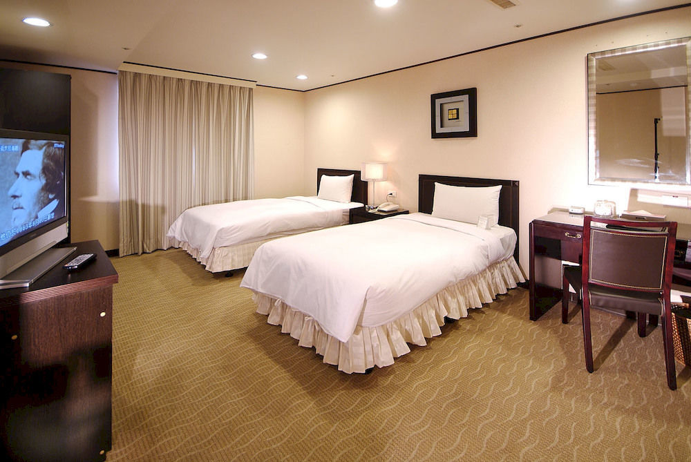 Lincoln Hotel Tainan Buitenkant foto